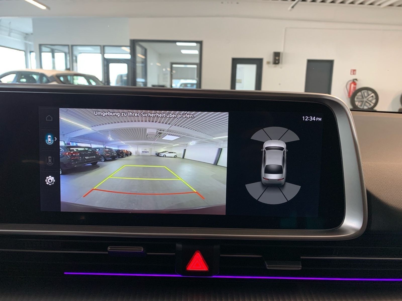 Fahrzeugabbildung Hyundai IONIQ 6 Techniq Elektro 4WD 77,4 kWh