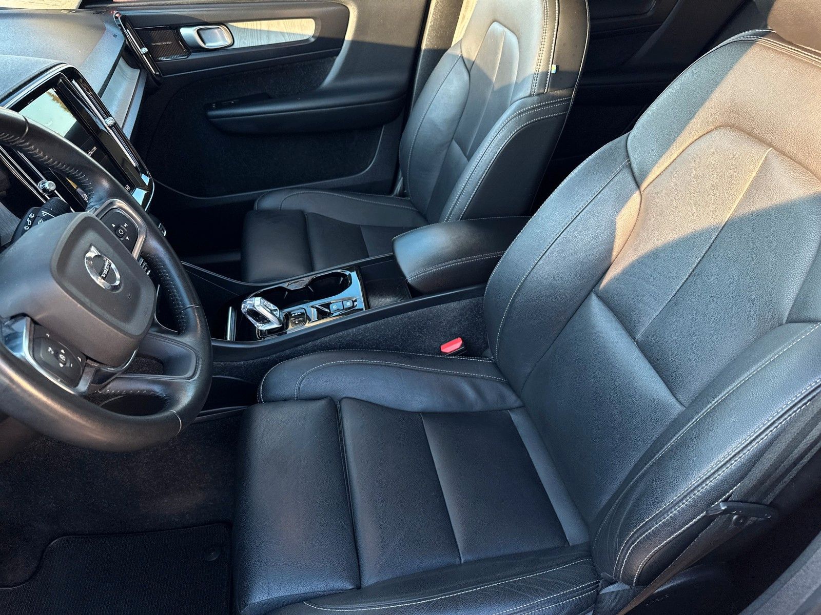 Fahrzeugabbildung Volvo XC40 Inscription Plug-In, XENIUM-PAKET PRO, Inte