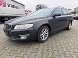 Volvo V70 D4 Summum LEDER+NAVI+XENON+STHZ - Volvo V70 mit Diesel-Antrieb