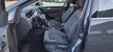 Volkswagen Golf - 9