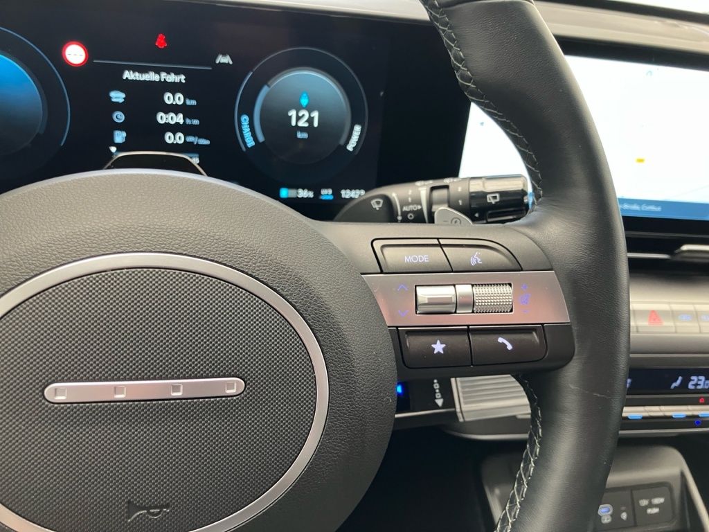 Fahrzeugabbildung Hyundai Kona Trend Elektro 65kWh 2WD 2xKlima ACC AUT LM