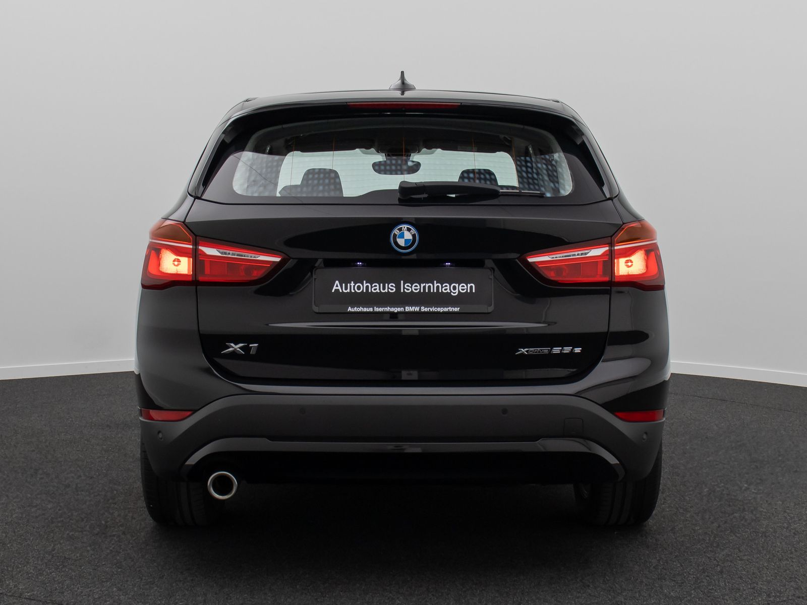 Fahrzeugabbildung BMW X1 xD25e GeschwindigReg ParkAss DAB HiFi Lordos