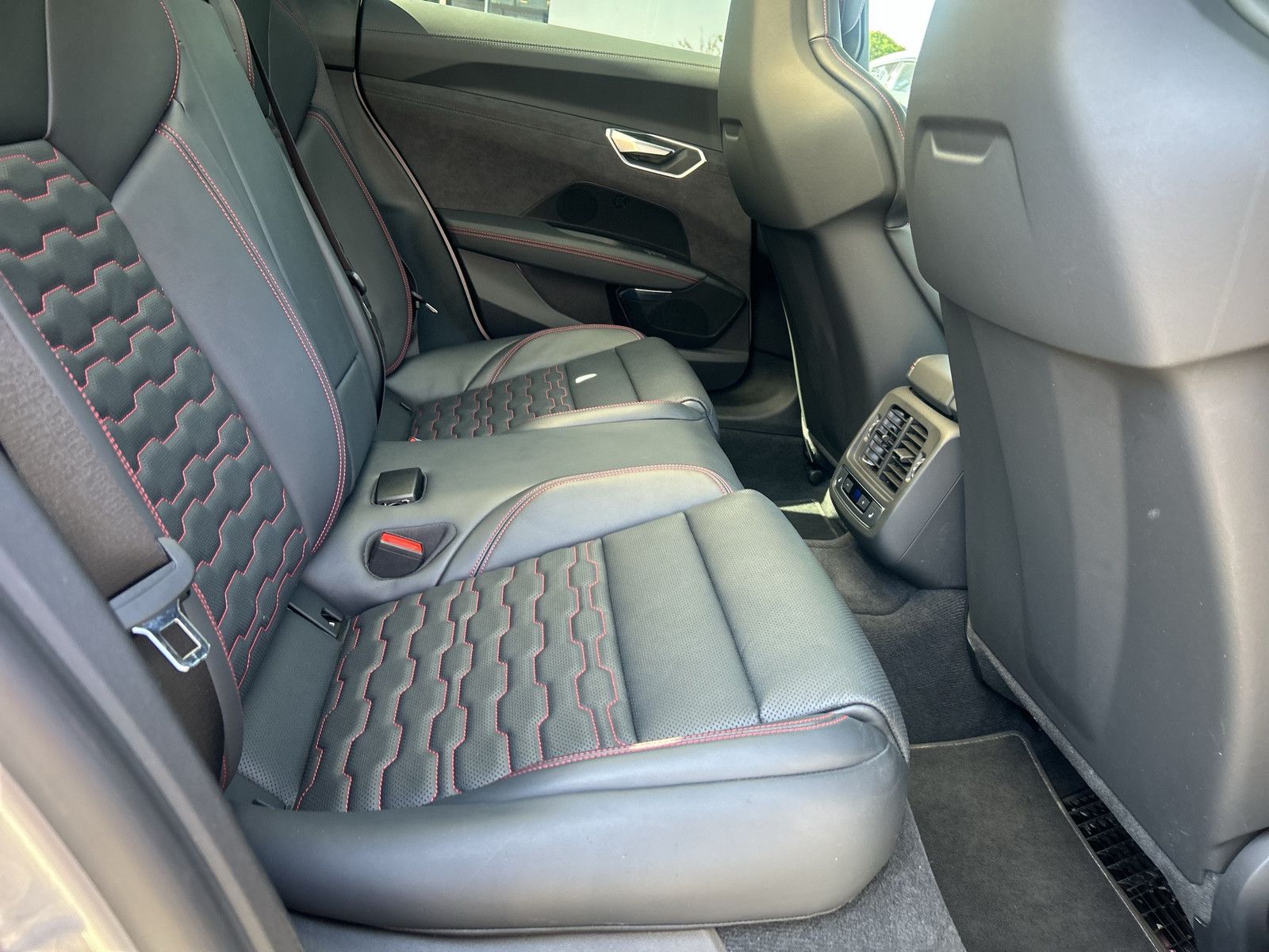Audi e-tron GT - Bild 20