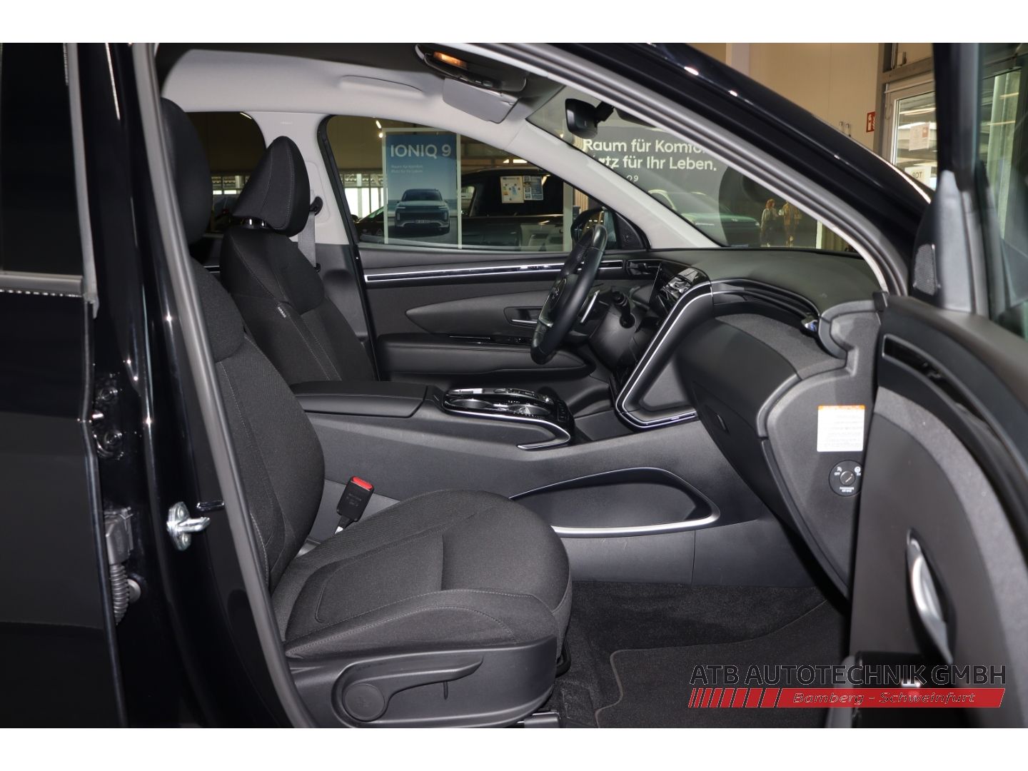 Fahrzeugabbildung Hyundai Tucson Trend PHEV 97,7%SOH 1.6 T-GDi 265PS 6-AT