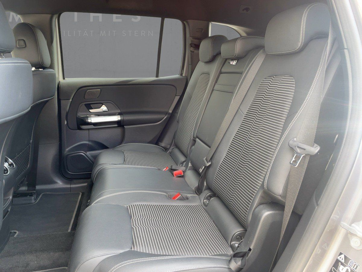 Fahrzeugabbildung Mercedes-Benz EQB 250 Progressive /Night/Totw/Navi/MBUX/PDC/LM