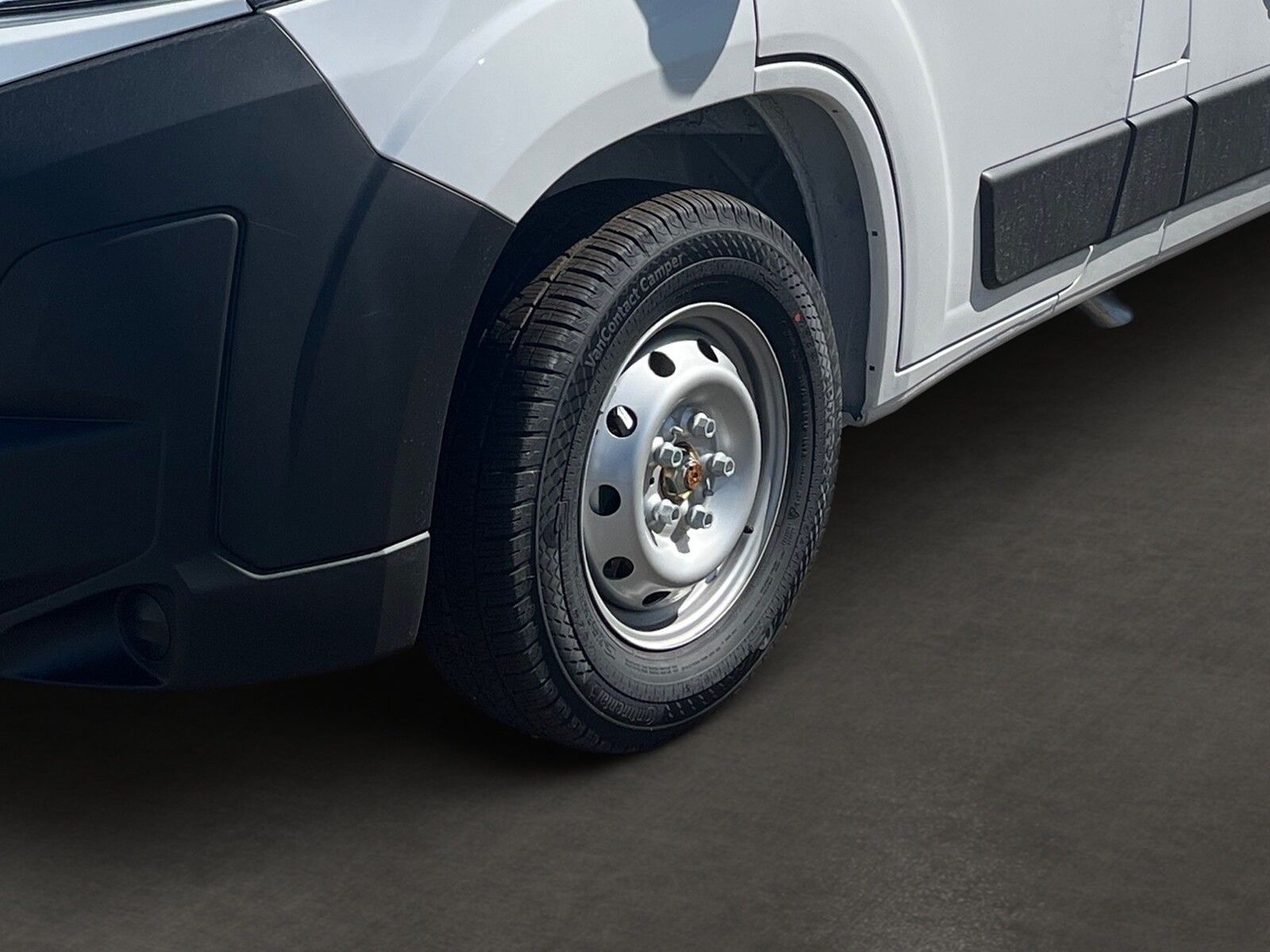 Fahrzeugabbildung Forster Livin Up FV599EBL 7.030,-     Sondernachlass