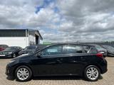 Toyota Auris Life+ - Toyota Auris Life