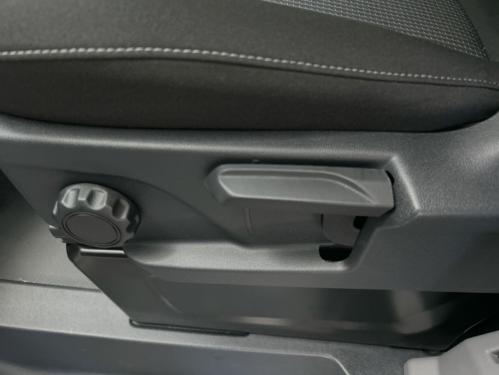 Volkswagen T7 Transporter - Bild 11