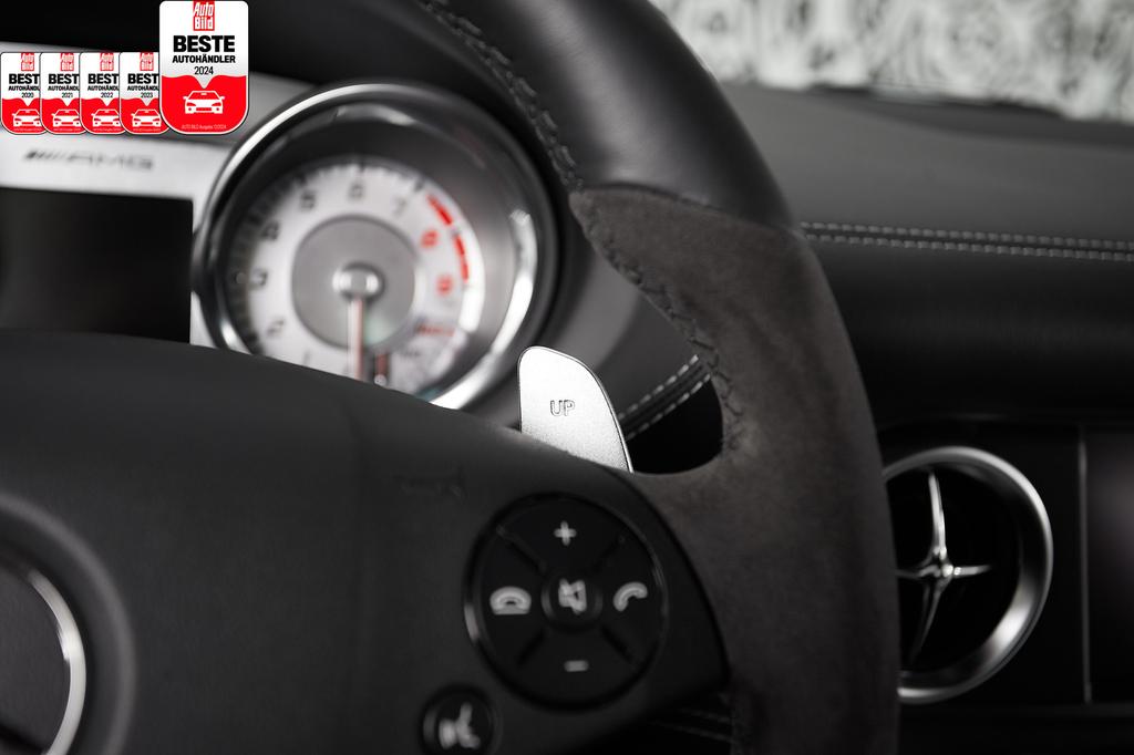 Mercedes-Benz SLS AMG