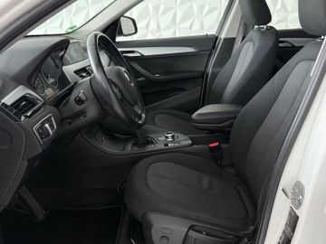 BMW X1 - 10