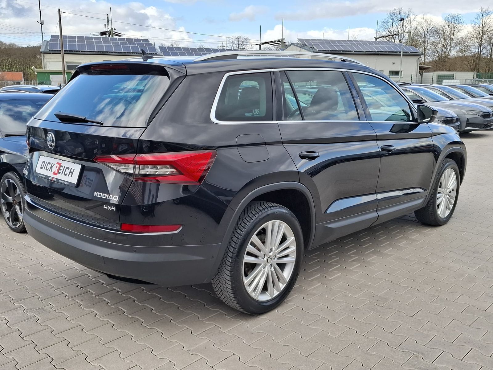 Fahrzeugabbildung SKODA Kodiaq 2.0 TDI 4x4 PANO*StandH*LEDER*CANTON*AHK
