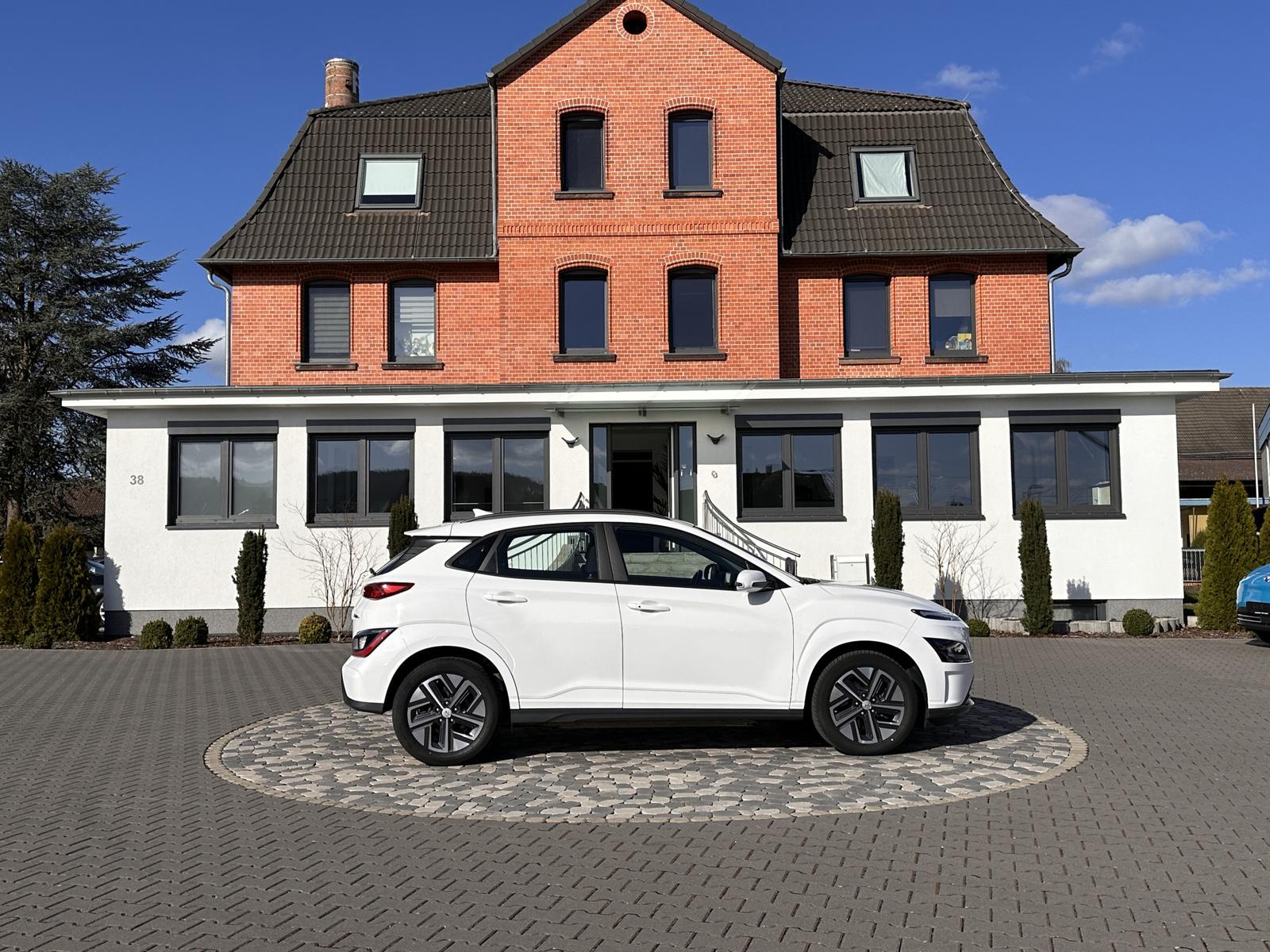 Hyundai KONA Kona Select Elektro ACC SHZ LHZ CAM Smart-Link