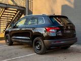 Skoda Karoq Style/ACC/SHZ/PDC/8*FACH/MEMORY - Skoda Gebrauchtwagen in Stuttgart
