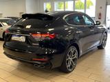 Maserati Levante Modena S Pano. Leder Harman/Kardon ACC  - schwarze Maserati Levante