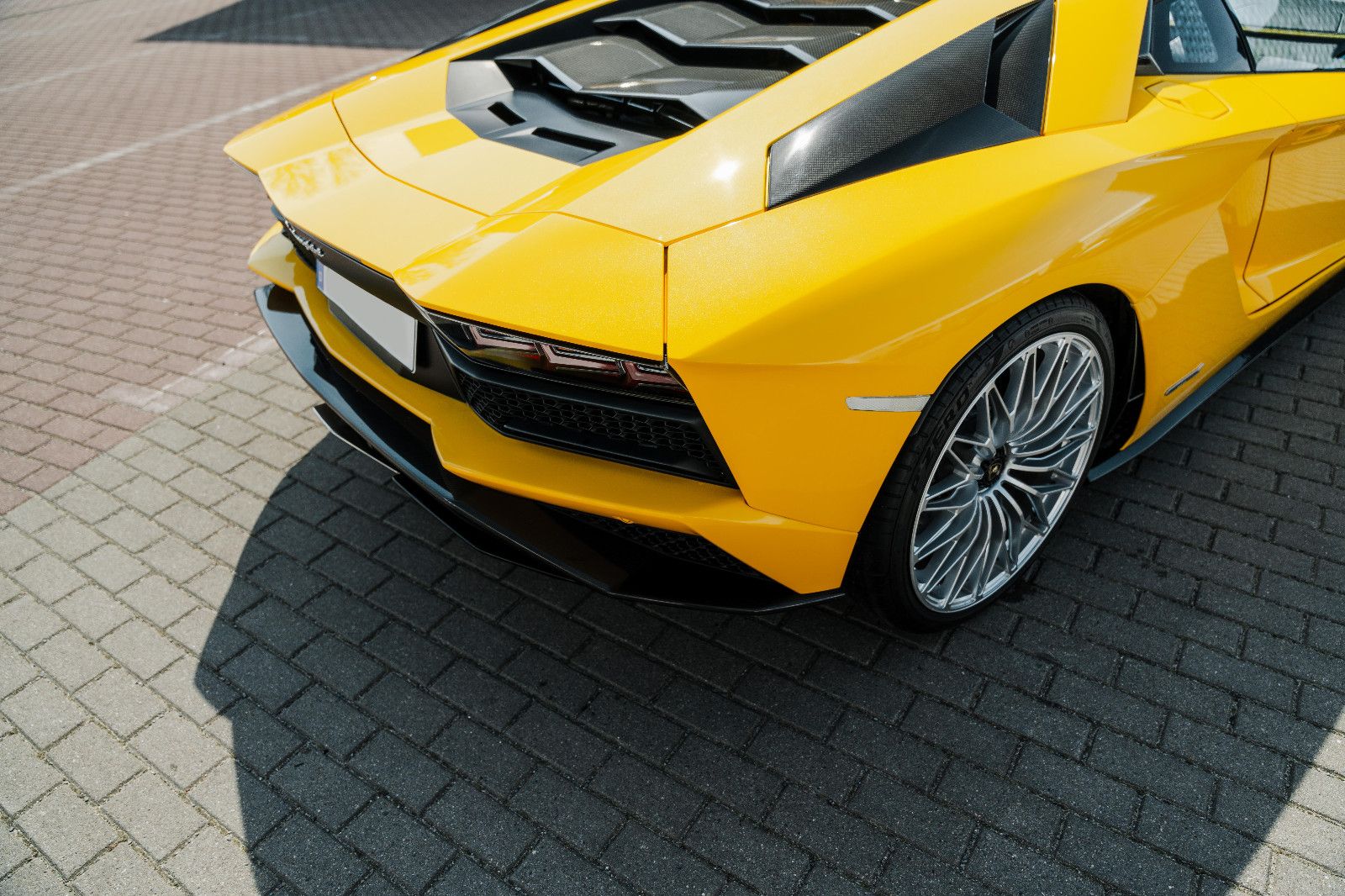 Fahrzeugabbildung Lamborghini Aventador S VOLL..VOLL*INSP NEU*MIETKAUF mögl.