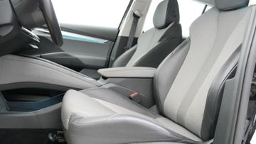 Skoda Enyaq 50 Loft PDC LED SHZ