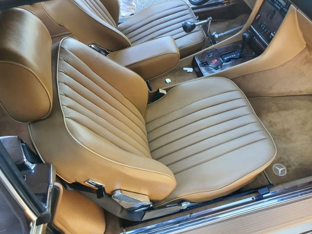 Fahrzeugabbildung Mercedes-Benz SL 560 R107 Wertgutachten Vollabnahme