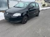 Volkswagen Vw fox 1.2 65ps ,8 fach bereift, - Volkswagen Fox: 1.6