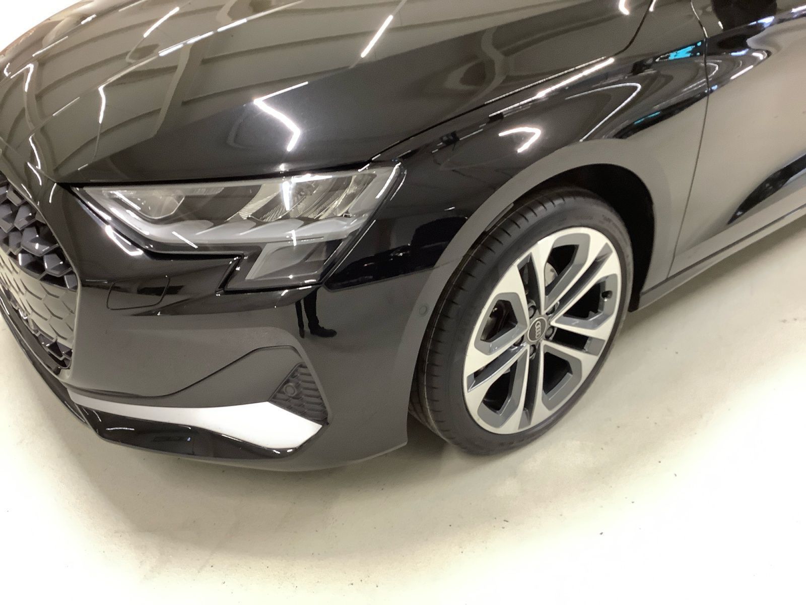 A3 Limousine advanced 35 TFSI S-tronic,AHZV,Navi