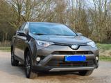 Toyota RAV 4 2,5-l-Hybrid Executive Auto 4x4 Executive - Toyota RAV 4 Gebrauchtwagen in Mönchengladbach