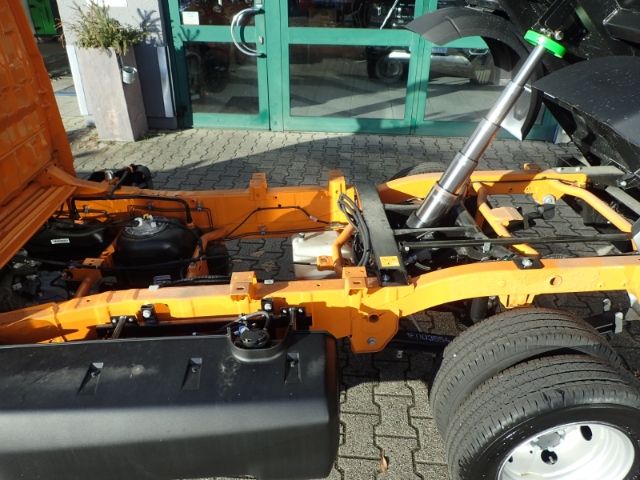 Fahrzeugabbildung Piaggio Porter NP6 TW TIPP 325 LR LPG START-Paket 308 Or