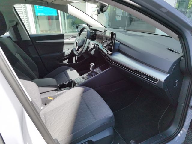 Golf 8 1.5 TSI BMT Life NAVI 6-Gang