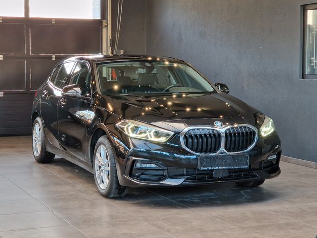 BMW 118i Sport Line*LED*Navi*Temp*Klimaauto*