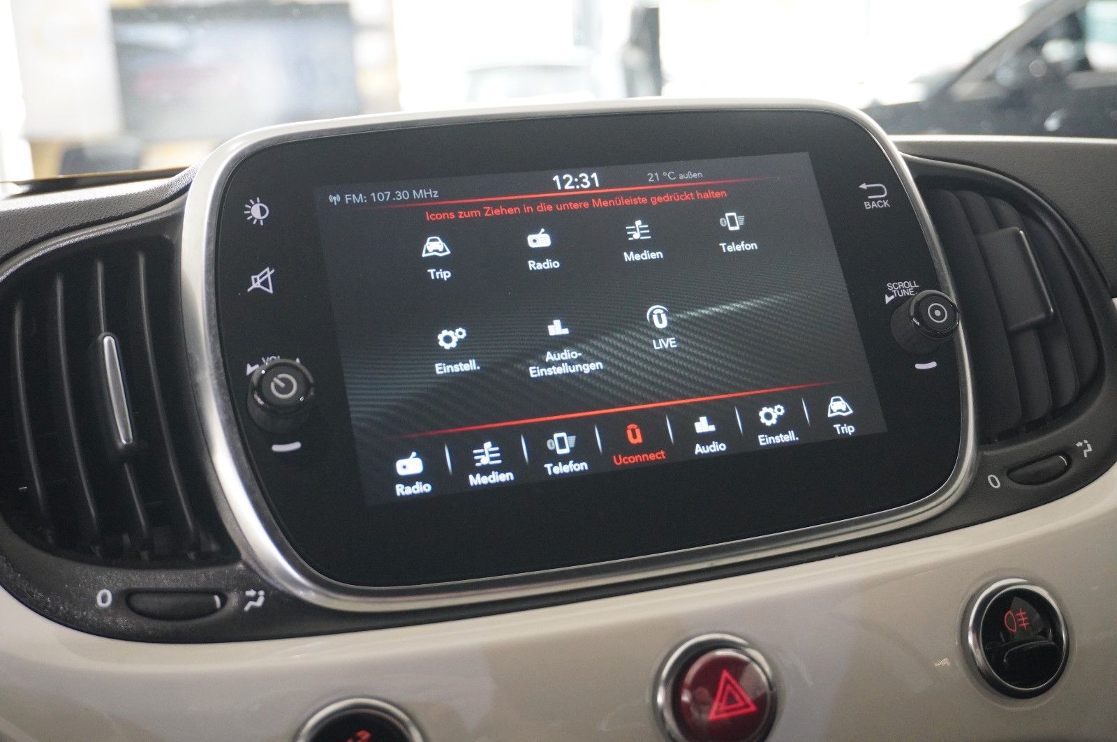 Fahrzeugabbildung Abarth 595 1.4 T-JET CORSA NAVI/LED/VIRTUAL/SPORT/DAB+