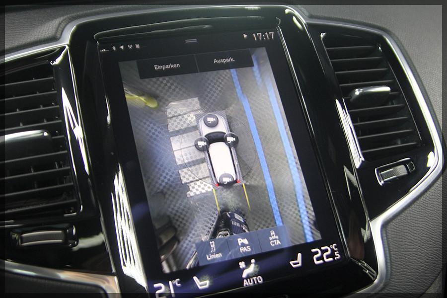 Volvo XC90 T6 Momentum NAVI / PANO / CAM