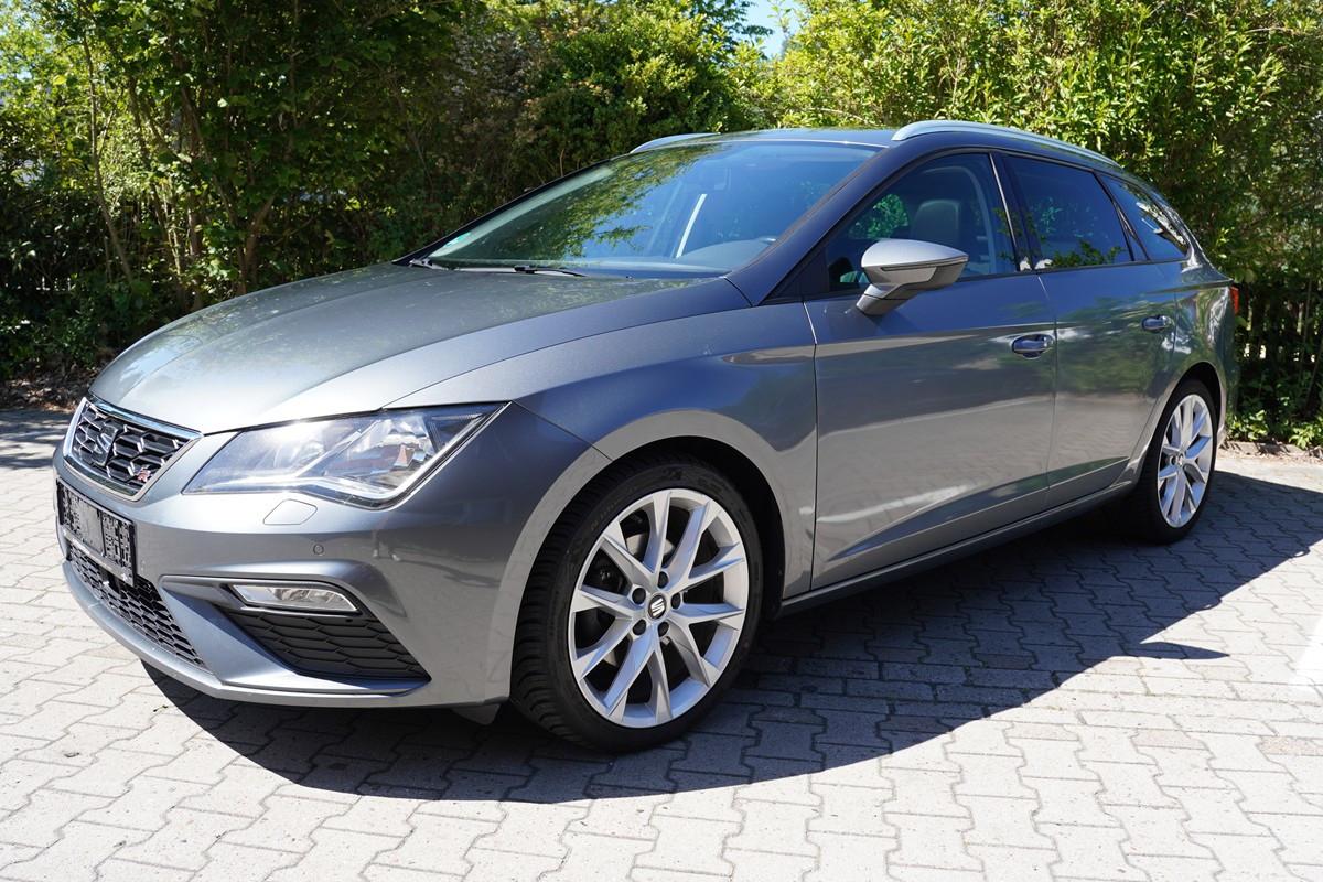 Seat Leon  ST FR 2.0 TDI - Navi-Leder-Pano-KAM-1.Hd
