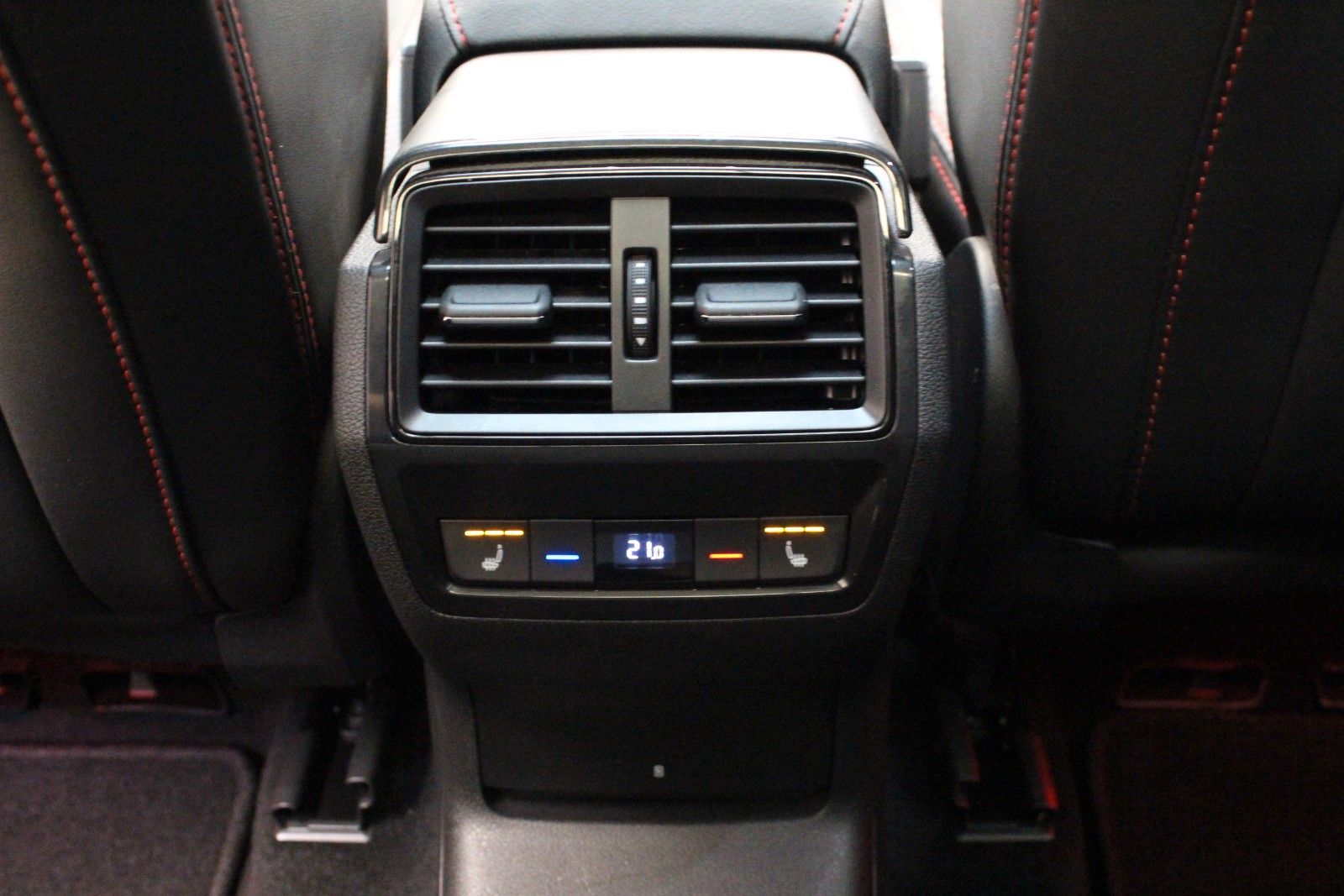 Skoda Kodiaq RS 4x4 2.0 TSI 245PS *BUSINESS PAKET foto 23