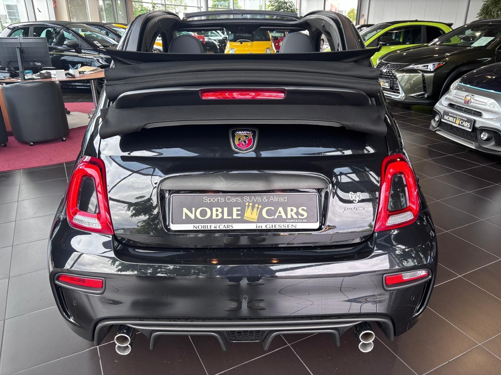 Fahrzeugabbildung Abarth 695C Turismo BEATS NAVI LEDER ALU