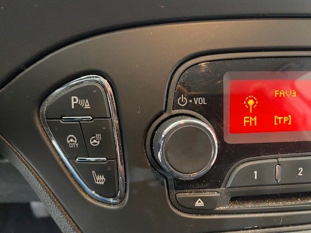 Fahrzeugabbildung Opel Corsa E 1.2 EDITION 5-TÜR KLIMA/SHZ/PDC/TEMP.