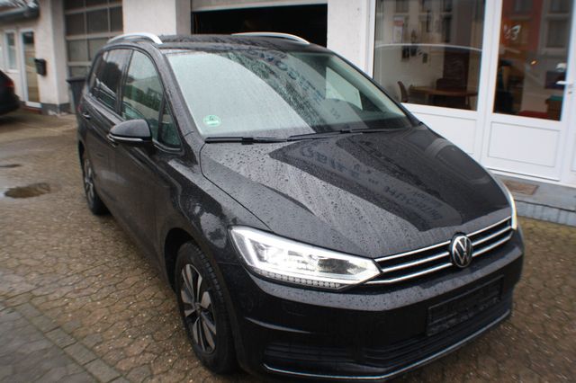 Volkswagen Touran TSI DSG Comf/GOAL Nav ACC AHK