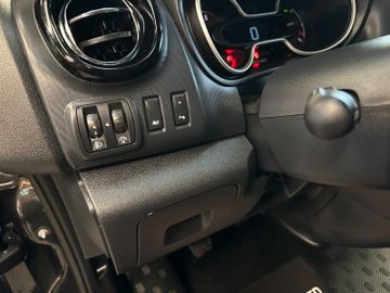 Opel Vivaro*TÜV 0828*9-SITZER*STHZ*TEMPO*AHK*PDC*