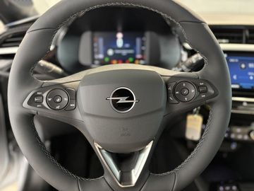 Fotografie 17 des Opel Corsa 1.2 Direct Injection Turbo GS