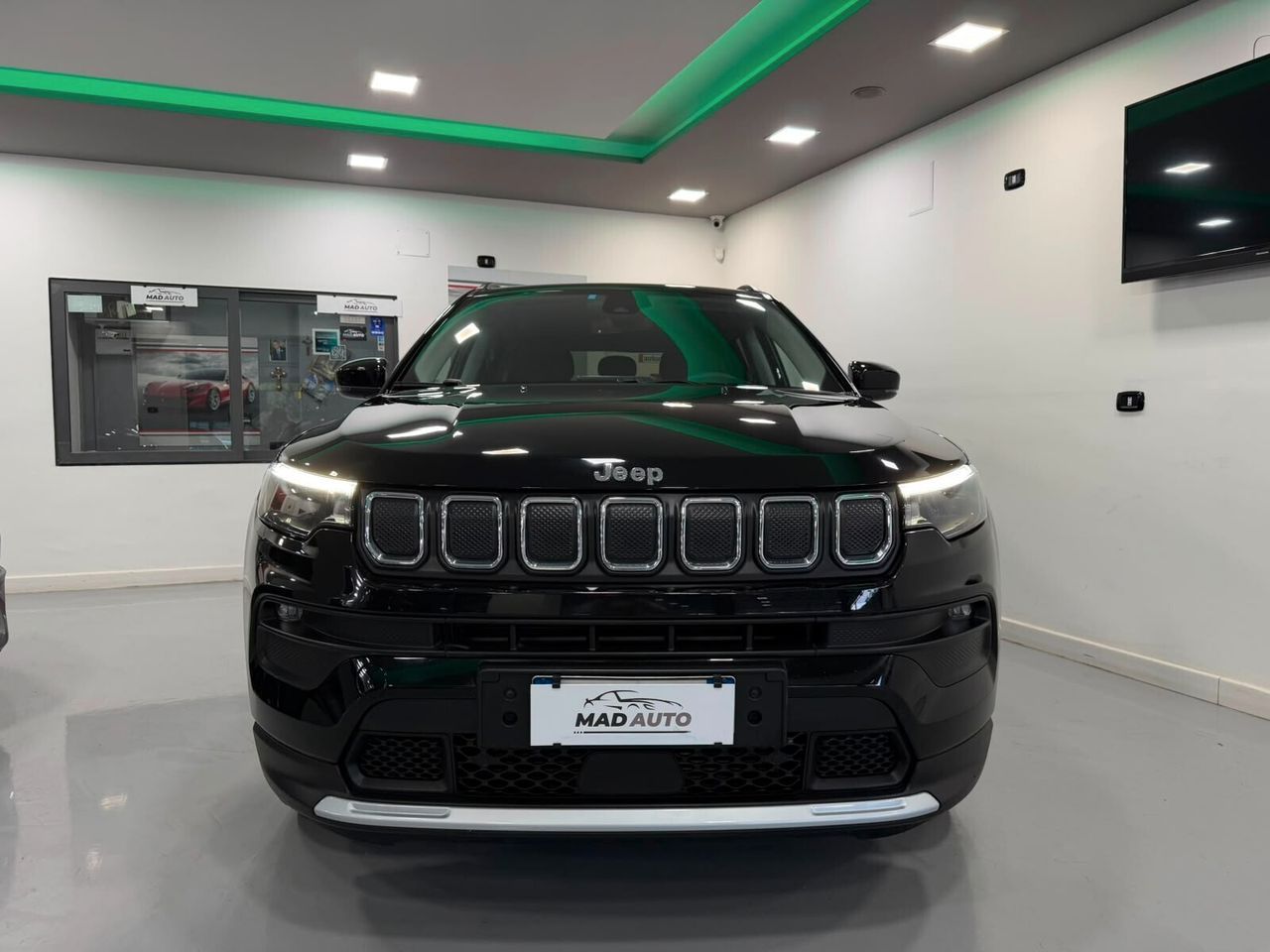 Jeep Compass 1.6 Multijet II 2WD Limited imagem 2