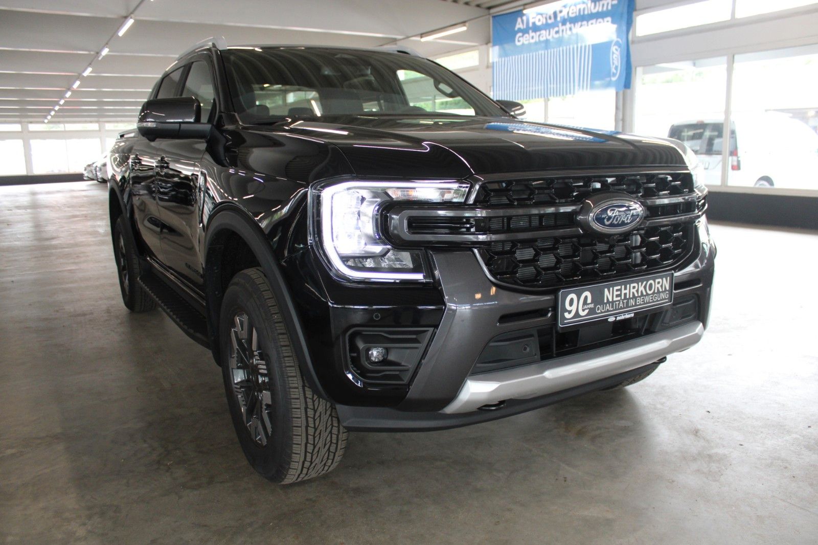 Fahrzeugabbildung Ford Ranger Wildtrak PHEV Aut. AHK LED TECHNOLOGIE P.