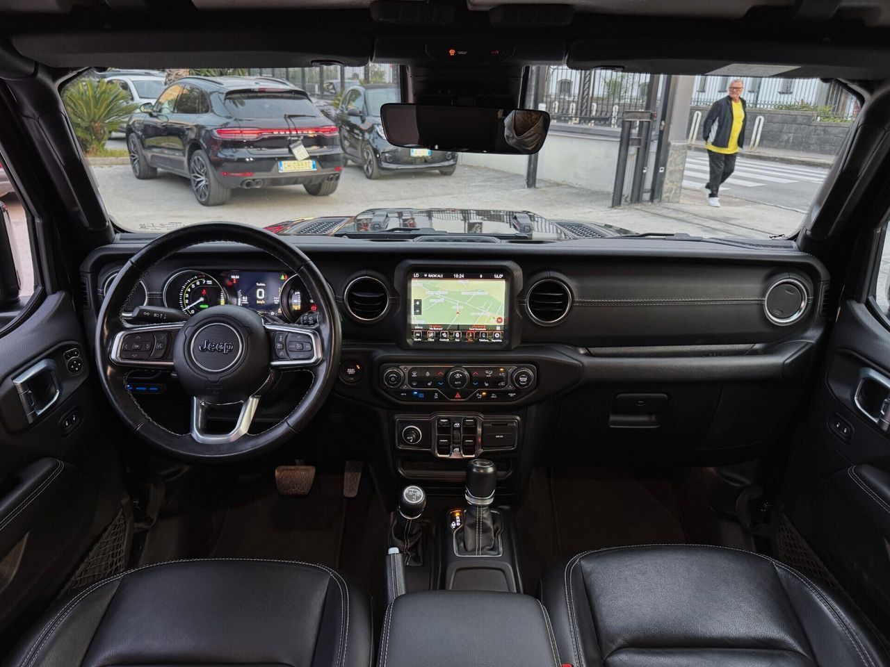 Jeep Wrangler Unlimited 2.0 PHEV Sahara 4XE 272C imagem 2