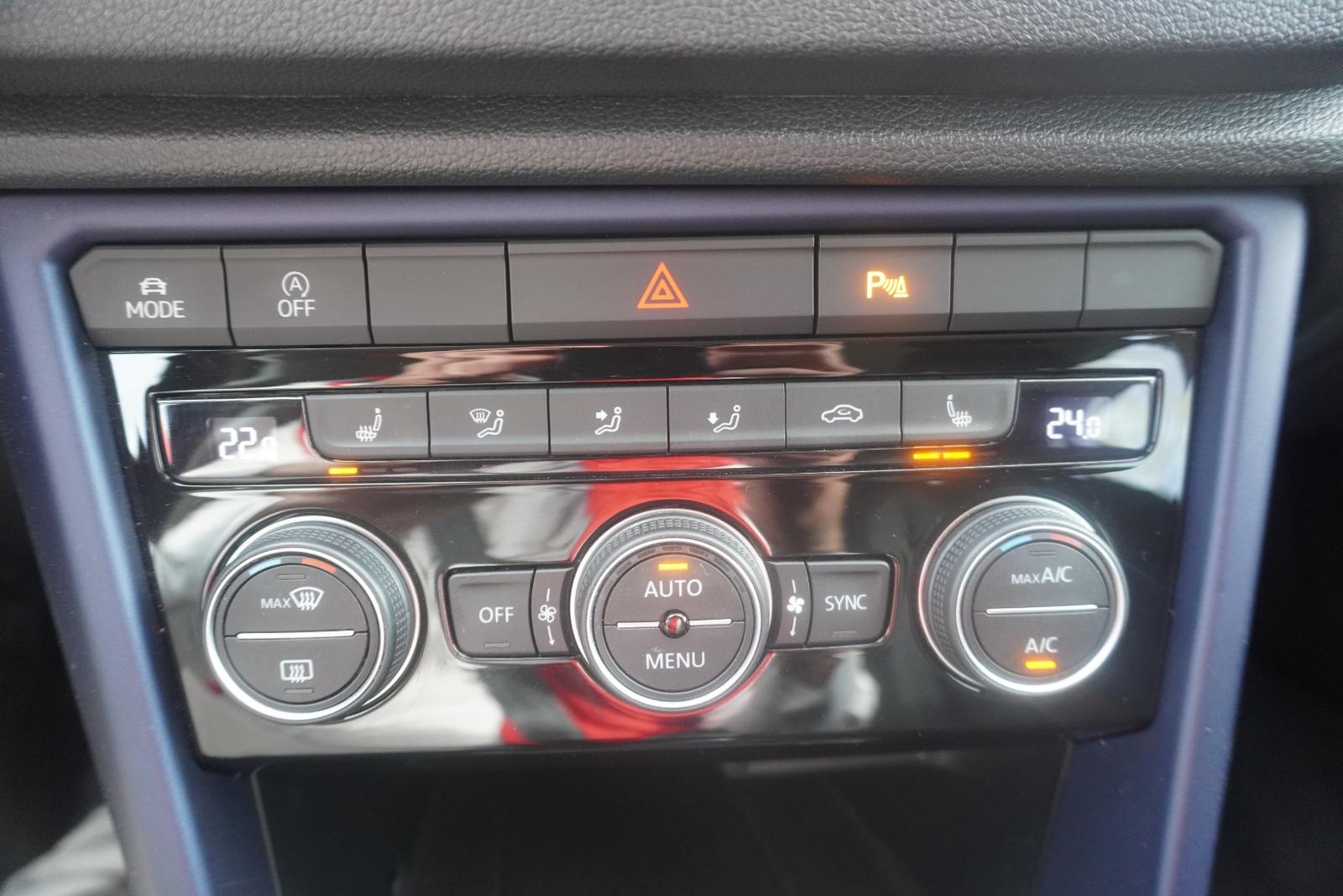 Volkswagen T-Roc 1.0 United ACC Navi App-Connect Tempomat, миниатюра 25