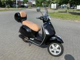 Vespa GTS 300 - Vespa Motorräder in Hamburg