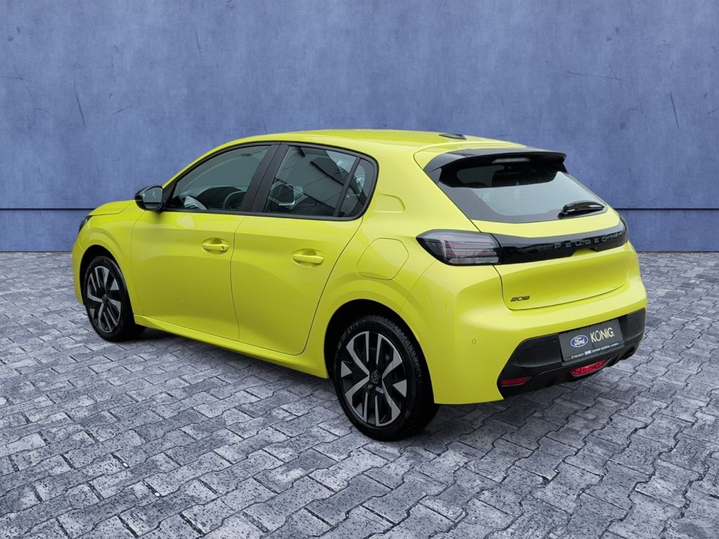 Peugeot 208 — fotografia 3