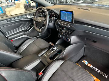 Ford Focus Lim. *ST-Line*ACC*Spurhalte*Keyless*B&O*