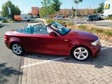 BMW 123d Cabrio - - BMW 123 aus 2011