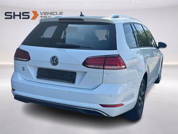Volkswagen Golf - 5