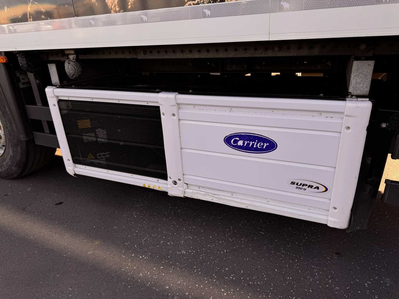 Fahrzeugabbildung Schmitz Cargobull SCB*2 Carrier Supra 950 U LBW Bär 2.000kg