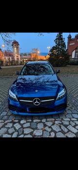 Mercedes-Benz C 300 d T Autom. - - Mercedes-Benz C 300 mit Diesel-Antrieb: Winterreifen, Kombi