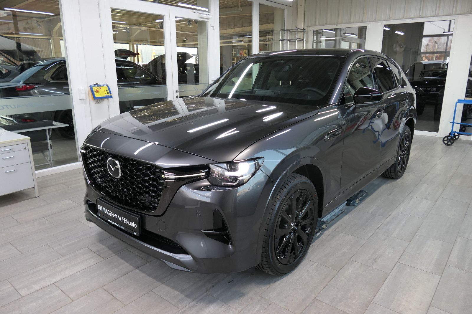 Mazda CX-60 2026  SKYACTIV PHEV HOMURA-Plus > Aktion imagem 2