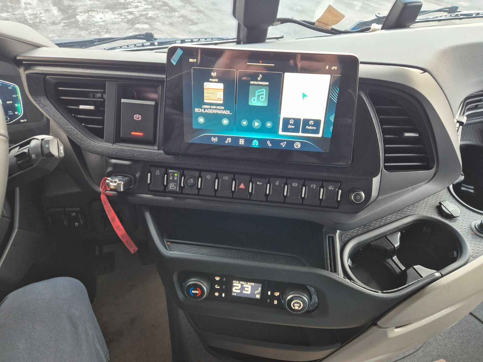 Fahrzeugabbildung Iveco S-Way AS260S50Y/FS CM 6x2 BDF Standklima 2xAHK