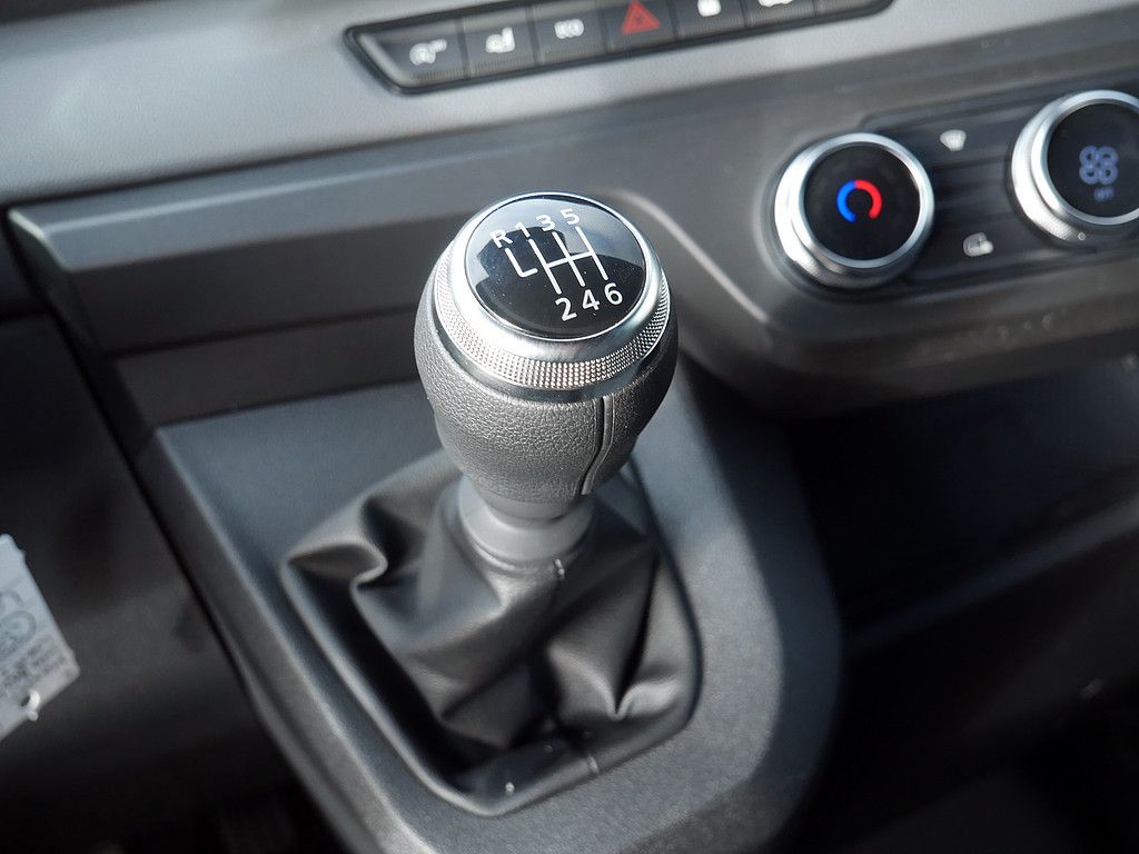 Fahrzeugabbildung Renault Master Kasten Extra L2H2 Blue dCi 130 AHK LED